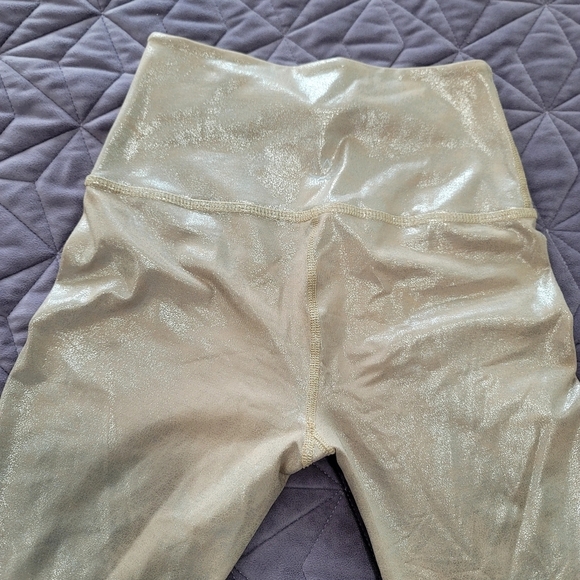 Beyond Yoga softshine leggings size small - Picture 8 of 17